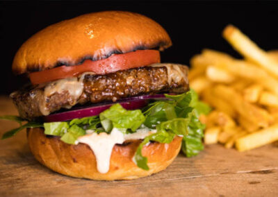 Hamburgermiddag 100g/90,- 160g/110,- 190g/120,- 115g/145,- 130g/160,-   Description