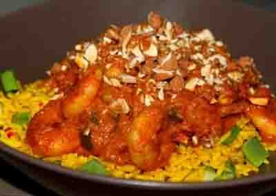 KONGE REKER MASALA /155,-   kongereker i tandoorisaus, ingefær, tomater og krydder.