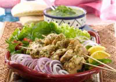 KYLLING GARLIC TIKKA /140,-   kyllingfiletbiter marinert i hvitløk, grønn chilli og olje.