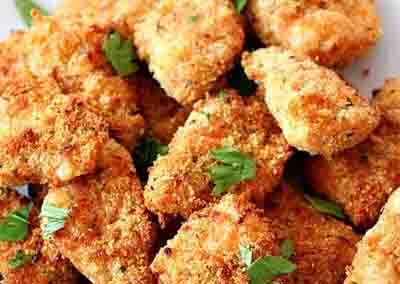 KYLLING NUGGETS /89,-   med pommes frites