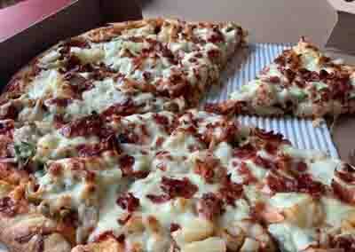 MILANO 30cm/129,- 40cm/189,-   tomat saus, ost, biff, skinke, lok, paprika