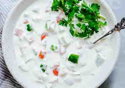 PUNJABI RAITA /30,-   yoghurt, tomat, agurk, lok.