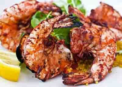 TANDOORI REKER /160,-   Marinert i ingefær, havitløk, egg og krydder